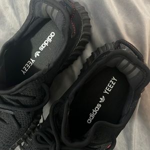 Yeezy Shoes